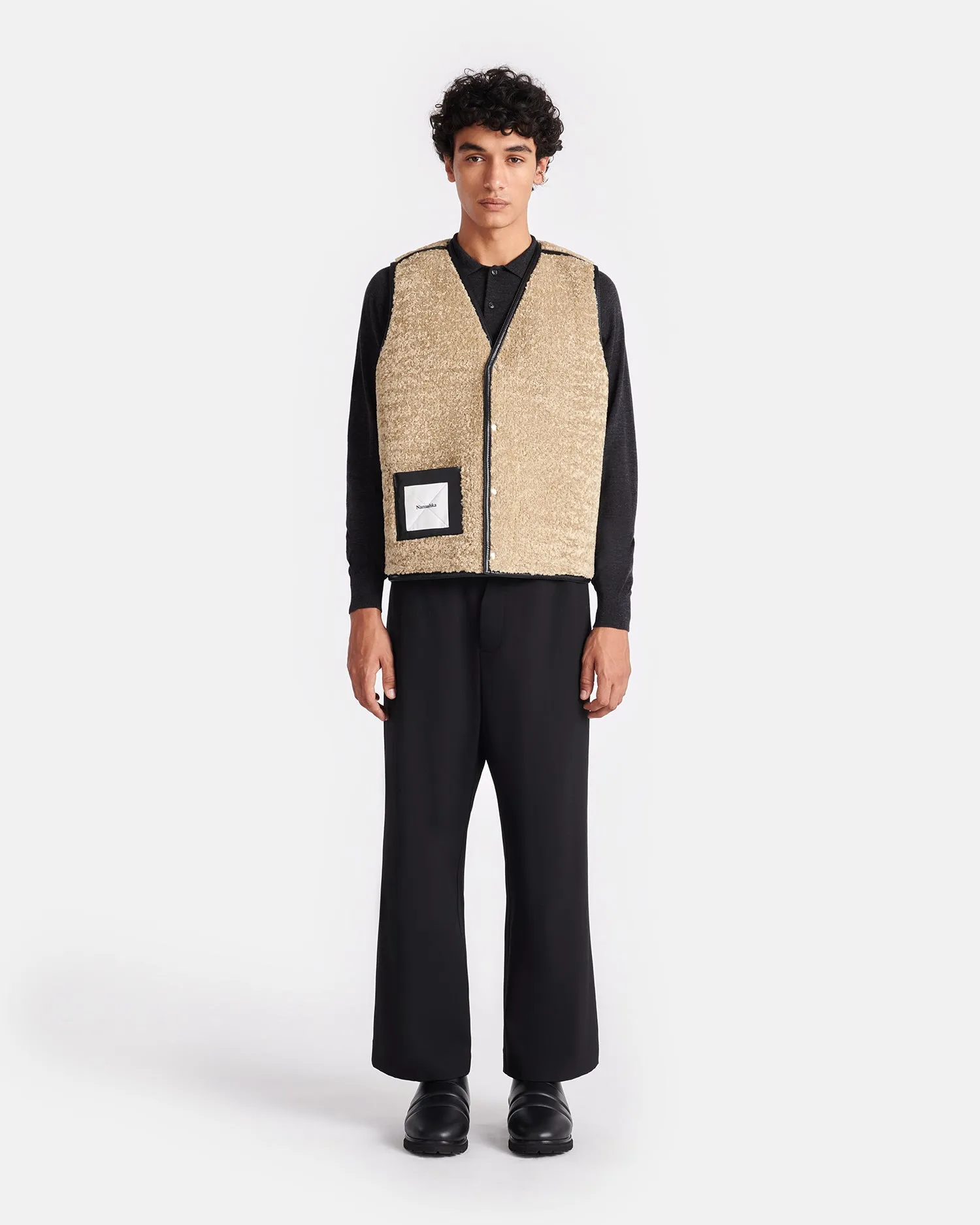 Leevi - Reversible Bonded Shearling Vest - Cornstalk/Black