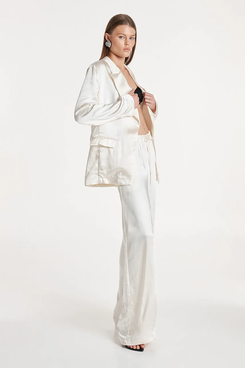 Michaela Blazer | Cream